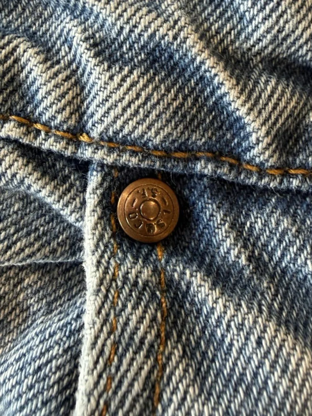 Vintage Levi Strauss 545 Loose Fit Men’s Jeans W46 L32 Medium Wash Brown Tag